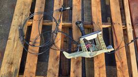 242.fd3m03 Mercury 2003 Marauder Oem Transmission Shifter With Cable