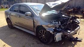 242.ms1m17 Mitsubishi Lancermit 2017 Transmission Shift 633365