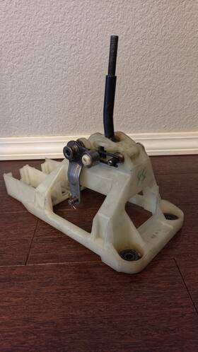 Mr246297 Mitsubishi Lancer Evo 8 / 9 Shifter Base Cage With Torque Solution Short