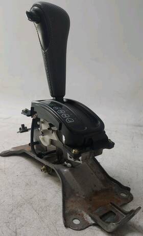 Mr553393 Mitsubishi 2001 2004 Montero Sport Automatic Gear Shifter Lever Transmission Shift Knob Oem