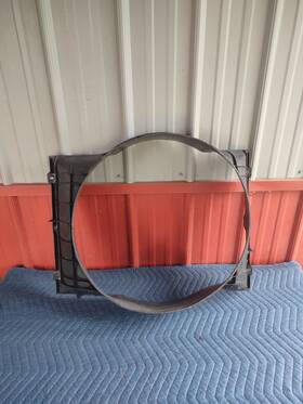 3868816 Mopar 74 75 76 77 78 400 440 Fan Shroud Nice Original