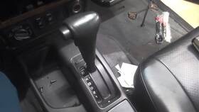 242.da1202 Nissan Gear Shifter Pathfindr 2002 Transmission Shift 1680310