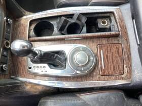 242.da1317 Nissan Armada 2017 Transmission Shift 1852874
