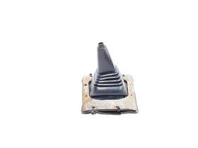 242.da1z79 Nissan 1979 280zx Oem Manual Shifter Rubber Boot And Mount