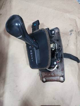 242.da1z93 Nissan 1990-1996 300zx Z32 Vert Automatic Shifter Assembly With Overdrive