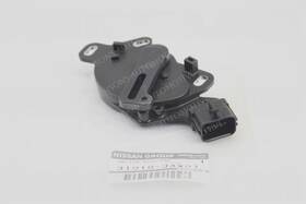 31918-3ax01 Nissan Genuine Oem Switch Assy-pnp 319183ax01 New