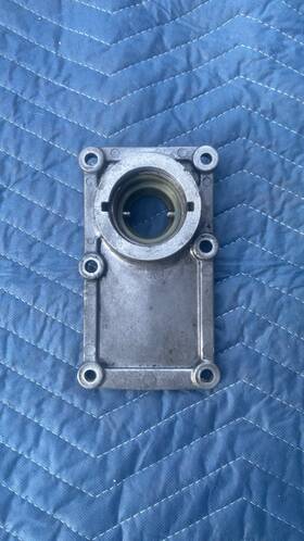 32516-03u11 Nissan S13 240sx Ka Manual Shifter Housing
