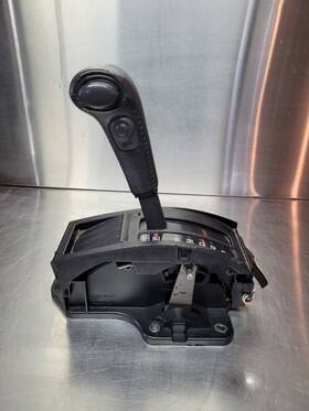 34901-1w600 Nissan 1998-2001 Pathfinder Automatic Transmission Shift Lever Assy