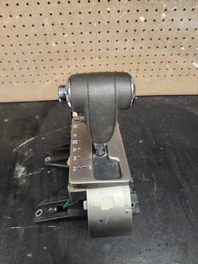 34901-zp30b Nissan 05-07 Pathfinder Automatic Floor Gear Shifter Assembly Oem