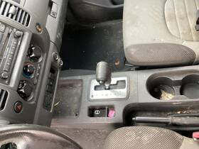 6661162 Nissan Used Automatic Transmission Shift Lever Assembly Fits 2006 Xterra Grade
