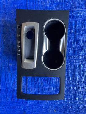 969ua9hu0a Nissan 16 17 18 Altima Shifter Bezel Trim Panel Cupholder Oem 2017