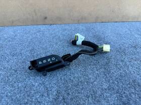 84643-j5000 Oem Kia Stinger 2018-2023 Shifter Selector Light Indicator Lock Assembly
