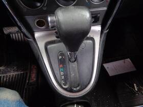 242.gm2k03 Pontiac Vibe 2003 Transmission Shift Assembly 1178563