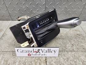 242.gm2n06 Pontiac 2004-2006 Gto Shifter Automatic Used Oem