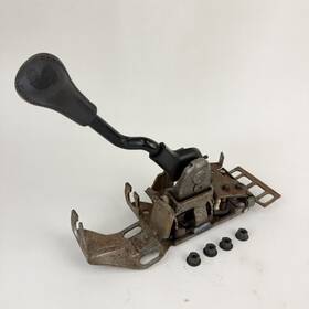 Pontiac Gh0130 84-88 1985 Fiero Gt 4-speed Manual Transmission Shifter Assembly Oem