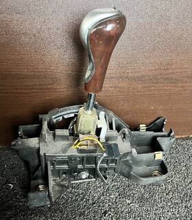 99642601109-24113 Porsche 1997-2004 911 996 Boxster 986 Automatic Gear Selector Shifter