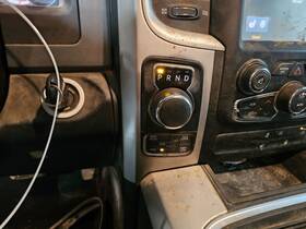 3436103 Ram Used Automatic Transmission Shift Lever Assembly Fits 2016 Dodge 1500 Picku