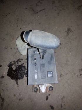 242.gm7e93 Saturn Saturncpe 1993 Transmission Shift