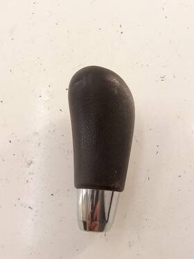 239.su1m09 Subaru 2008 2009 2010 2011 Impreza Shift Knob Automatic Trans
