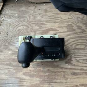 35011fa000 Subaru 93-95 Impreza Automatic Shifter Assembly Floor Shift Lever