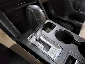 7033238 Subaru Used Automatic Transmission Shift Lever Assembly Fits 2015 Legacy Trans