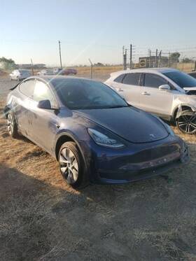242.ts1l21 Tesla Y 2021 Transmission Shift 3042086