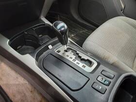 242.to1205 Toyota Shifter 4 Runner 2005 Transmission Shift 1242138