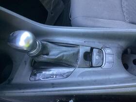 242.to1220 Toyota C-hr 2020 Transmission Shift 2026509