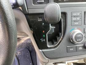 242.to1419 Toyota Sienna 2019 Transmission Shift 1966557