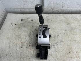 242.to1614 Toyota 2014 Fj Cruiser Automatic Transmission Shifter Black And Silver Oem