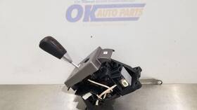 242.to1708 Toyota 08 Land Cruiser 200 Series Automatic Transmission Shifter