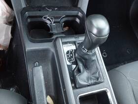 242.to1818 Toyota Shifter Tacoma 2018 Transmission Shift 2738383
