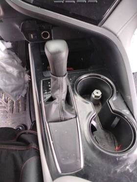 242.to1h19 Toyota Shifter Camry 2019 Transmission Shift 2677872