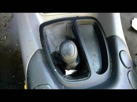 242.to1s04 Toyota Sequoia 2004 Transmission Shift 439909