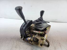 33502-60200 Toyota 1995 1996 1997 Land Cruiser 4wd Gear Shifter Select Lever