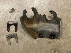 33524-20030 Toyota 00-05 Celica Gts 2zzge Gt 1zzfe Manual Shifter Cable Bracket 5/6 Speed T5351