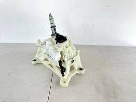 33530-wb004 Toyota 17-20 Yaris Automatic Transmission Floor Selector Gear Shifter Box Oem