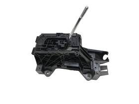 3356006240 Toyota 2012 Camry Automatic Gear Shifter Selector Lever Oem