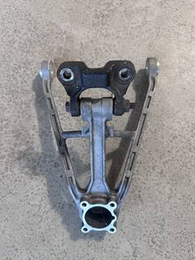 33570-14070 Toyota Genuine Supra Jza80 V160 1993-98 6 Speed Shifter Mount Tripod