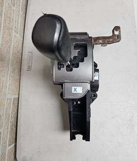 35970-35041 Toyota 2014 4runner Automatic Transmission Shifter Assembly 75c725-lhd Oem