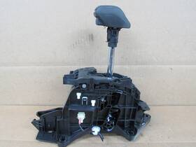 75m131 Toyota 19 20 21 Rav4 Right Hand Drive Shifter Assembly Oem