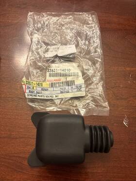 33531-14010 Toyota / Lexus Supra 1993-1998 Oem V160 Shift Lever Select Shaft Dust Boot