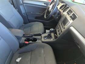 242.vw1h16 Volkswagen Golf 2016 Transmission Shift