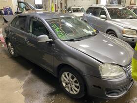 242.vw1l10 Volkswagen 2010 Jetta Automatic Floor Shifter Auto Gear Shift 1380540