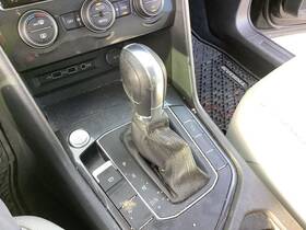 242.vw1t19 Volkswagen Tiguan 2019 Transmission Shift 7040241