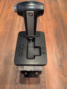 Volkswagen 7l6 713 025 Automatic Transmission Gear Selector Shifter Floor For 04-10 Vw Touareg