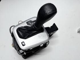 P30776530 Volvo 07-14 Xc90 Automatic Transmission Floor Gear Box Shifter Shift Selector