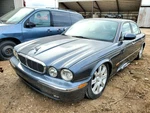 Gear Shifter XJ8 2004 Transmission 1729721. Fixed Price $60.00.