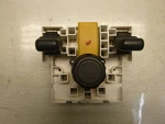 05-09 Land Rover LR3 Oem 4X4 Switch Console Panel YUD501850. Fixed Price $49.00.