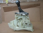 Kia Sorento Automatic Transmission Gear Shifter Knob 2013 2014. Fixed Price $69.00.